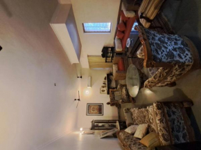 CHAPS LE GUEST HOUSe